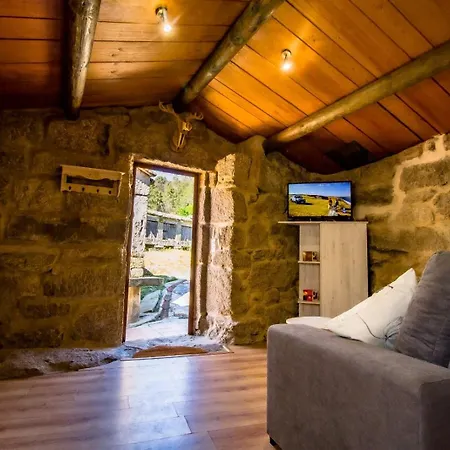 A Casina Dos Canastros בית נופש